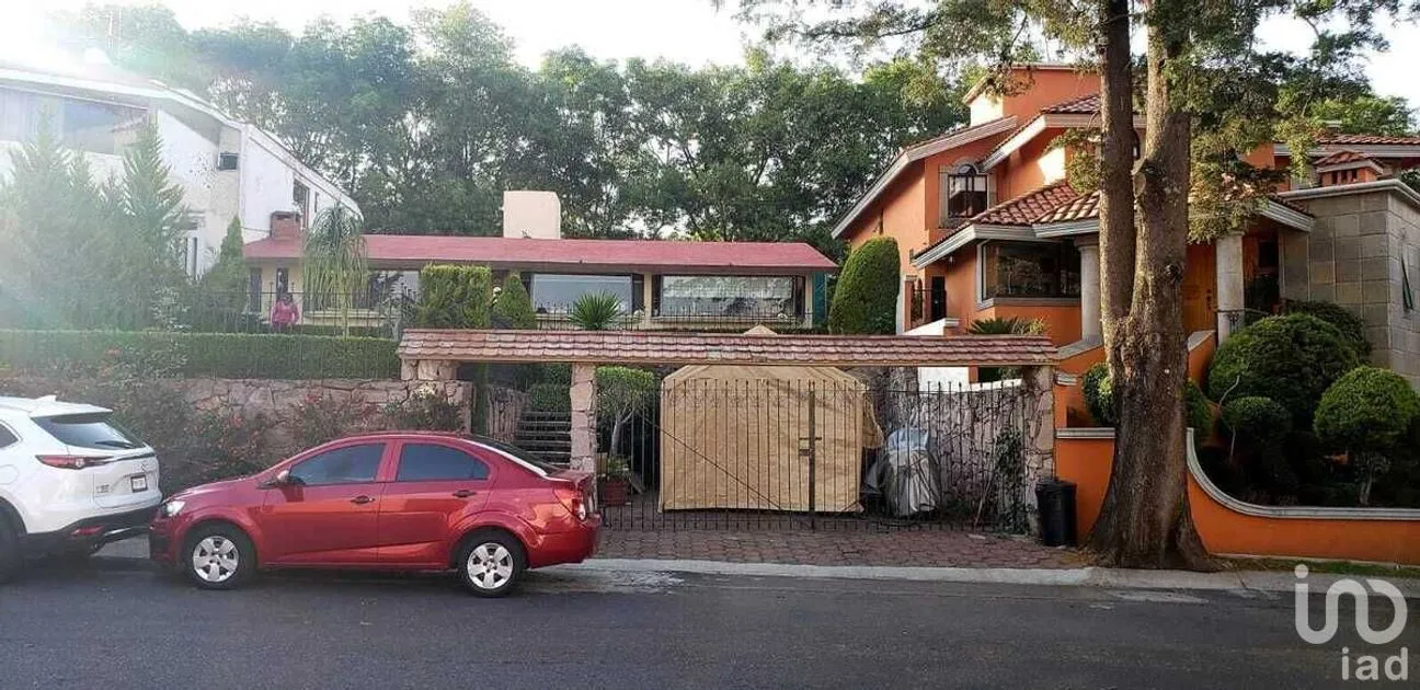 Casa en Venta en Chiluca, Atizapán de Zaragoza, Estado De México | NEX-228423 | iad México | Foto 1 de 27
