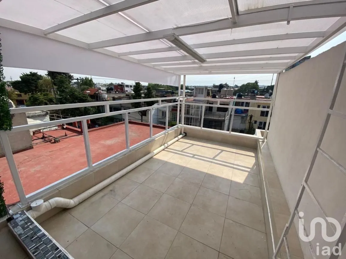 Casa en Venta en Los Reyes Ixtacala 1ra. Sección, Tlalnepantla de Baz, Estado De México | NEX-232261 | iad México | Foto 14 de 16