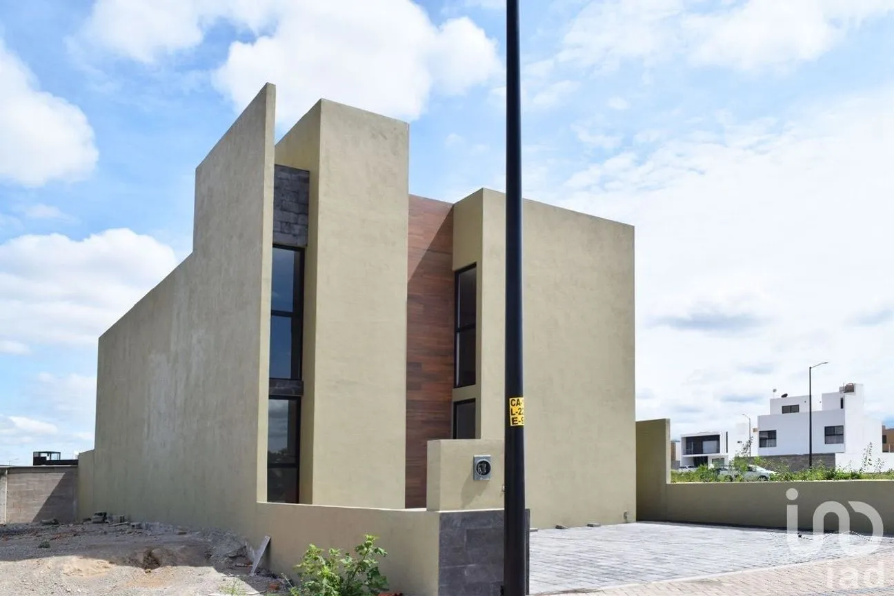 Casa en Venta en Corregidora, Querétaro, Querétaro | NEX-232279 | iad México | Foto 2 de 36
