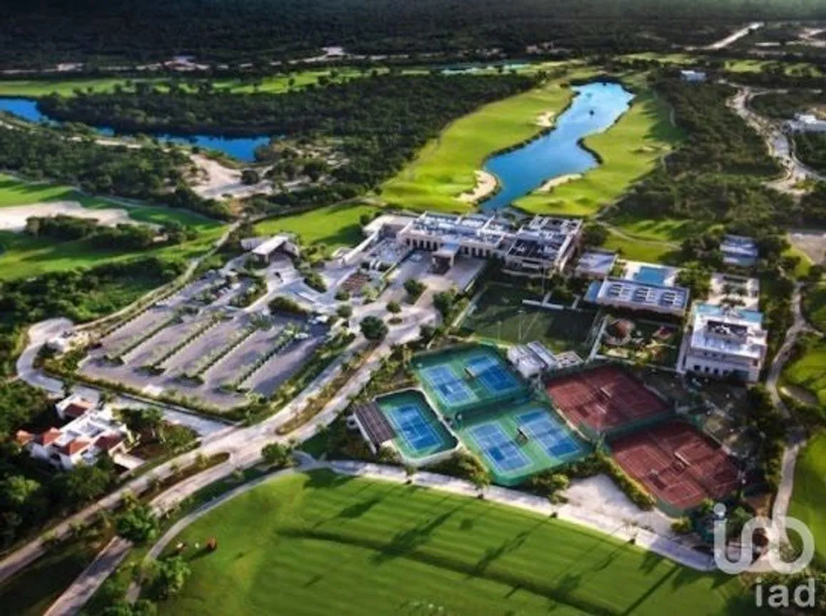 Terreno en Venta en Yucatán Country Club, Mérida, Yucatán | NEX-232288 | iad México | Foto 7 de 9