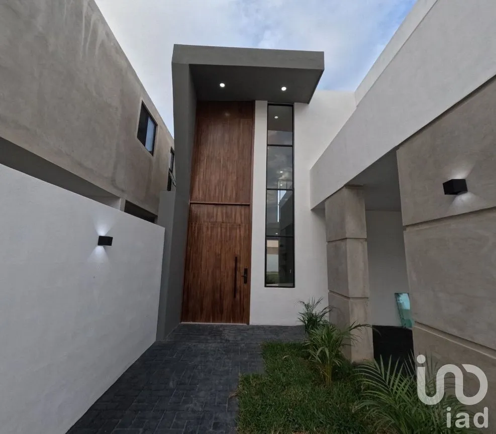Casa en Venta en Conkal, Conkal, Yucatán | NEX-232324 | iad México | Foto 1 de 16