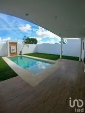 NEX-232341 - Casa en Venta, con 3 recamaras, con 3 baños, con 252.5 m2 de construcción en Praderas del Mayab, CP 97347, Yucatán.