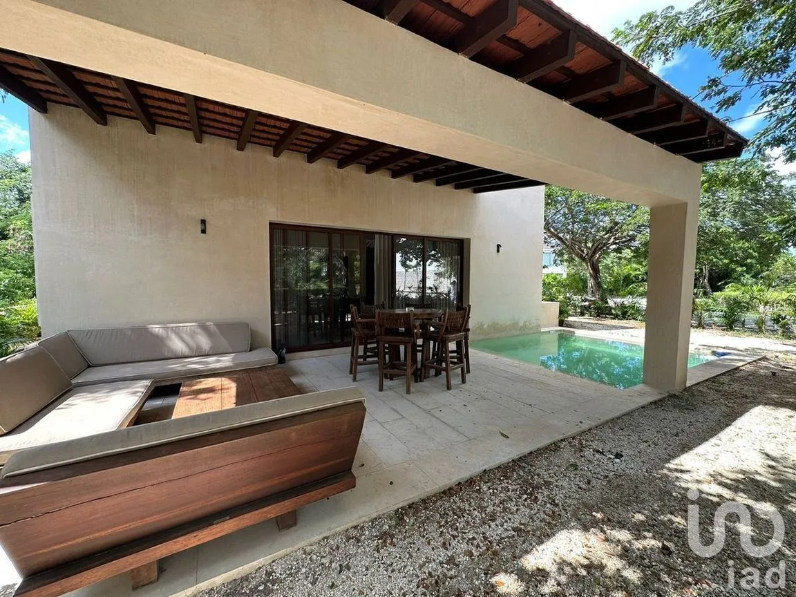 Casa en Venta en Yucatán Country Club, Mérida, Yucatán | NEX-232344 | iad México | Foto 1 de 18