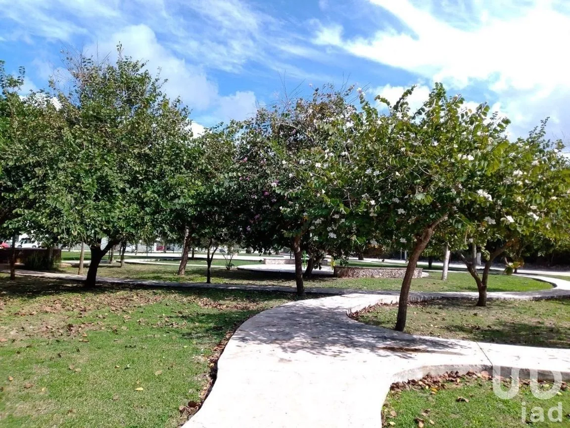 Terreno en Venta en La Rejoyada, Mérida, Yucatán | NEX-232346 | iad México | Foto 1 de 16