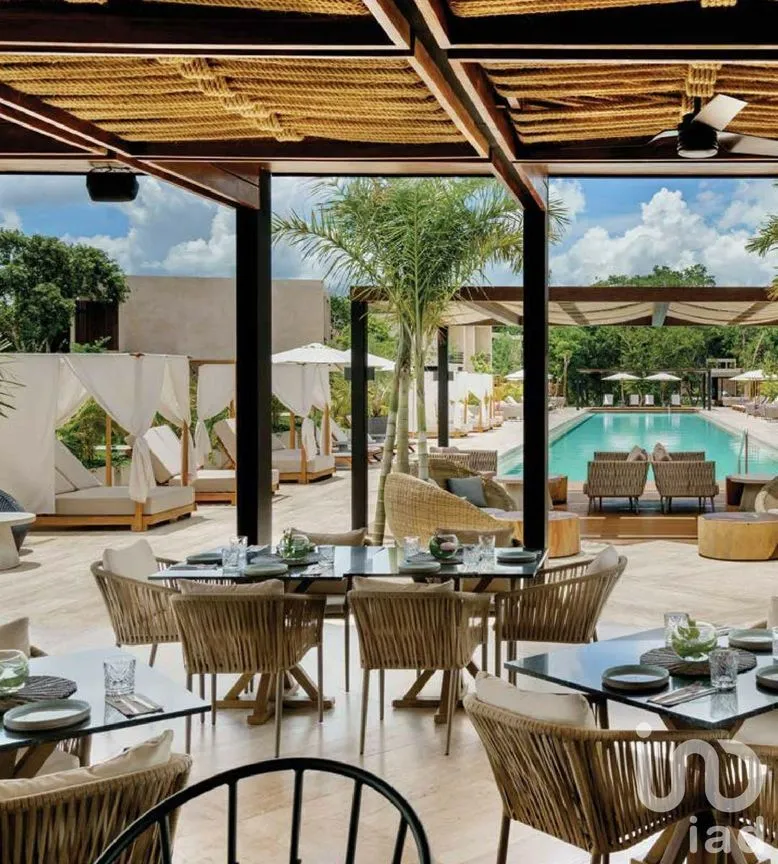 Casa en Venta en Xcanatún, Mérida, Yucatán | NEX-232368 | iad México | Foto 1 de 9
