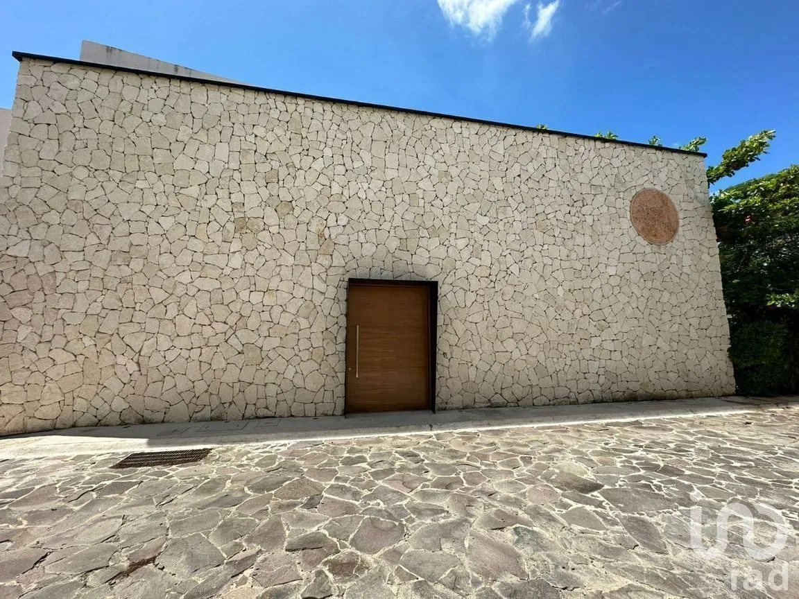 Casa en Venta en Cholul, Mérida, Yucatán | NEX-232369 | iad México | Foto 2 de 26
