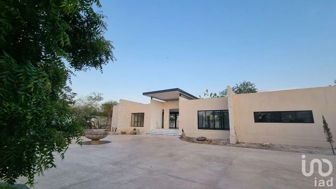 Casa en Venta en Conkal, Conkal, Yucatán | NEX-232384 | iad México | Foto 2 de 21
