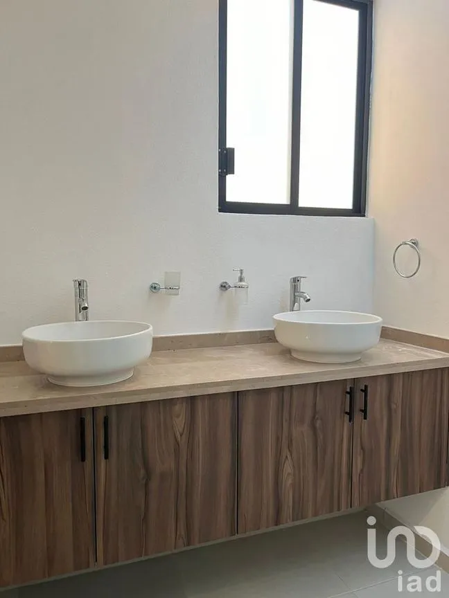 Casa en Venta en Residencial el Refugio, Querétaro, Querétaro | NEX-232431 | iad México | Foto 15 de 34