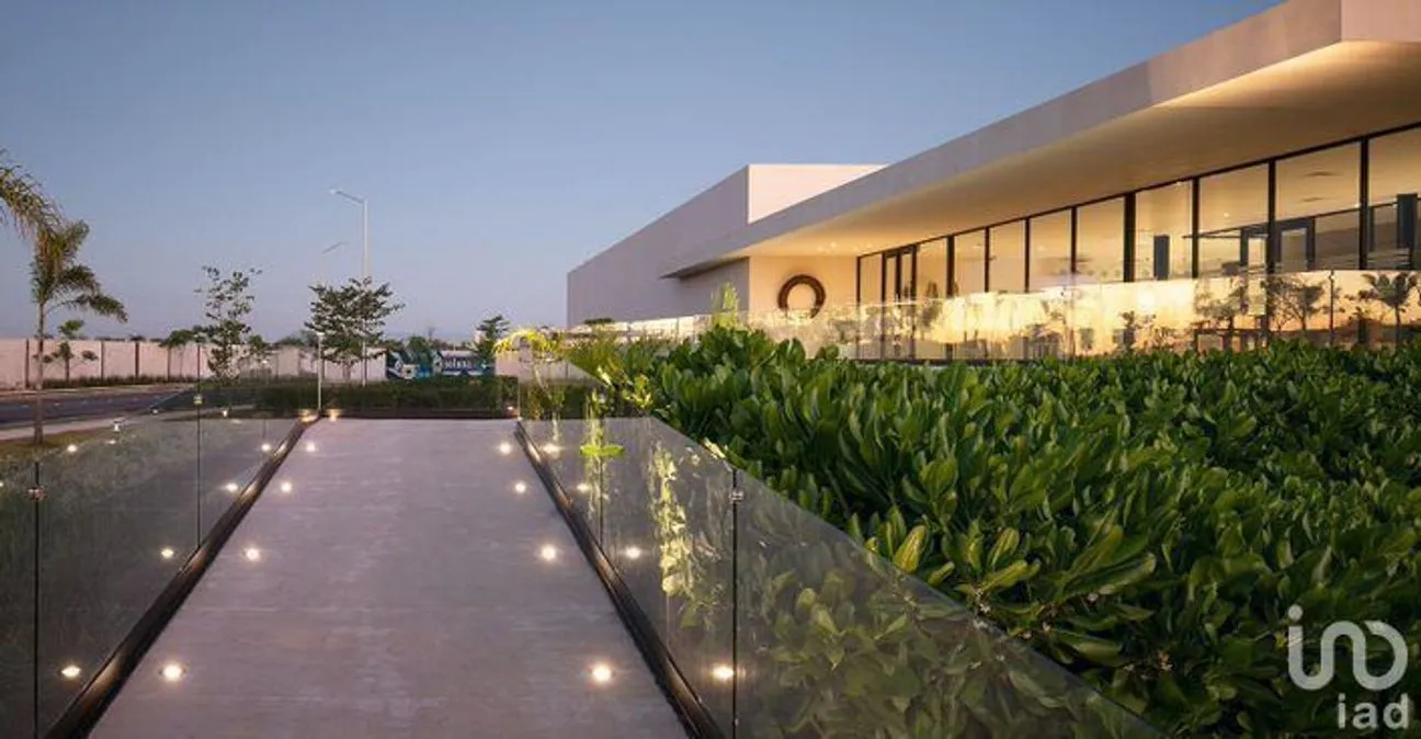 Terreno en Venta en Temozon Norte, Mérida, Yucatán | NEX-232442 | iad México | Foto 1 de 7