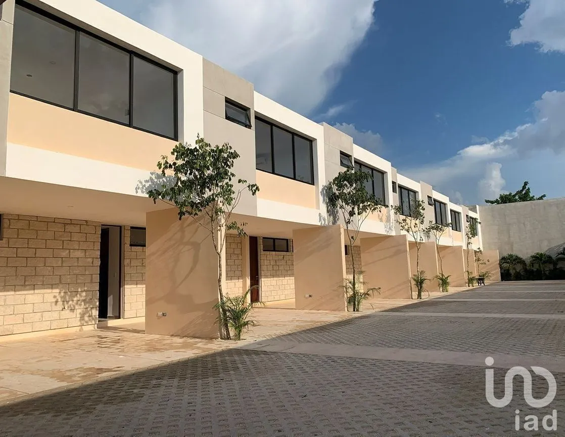 Casa en Venta en Temozon Norte, Mérida, Yucatán | NEX-232448 | iad México | Foto 3 de 16