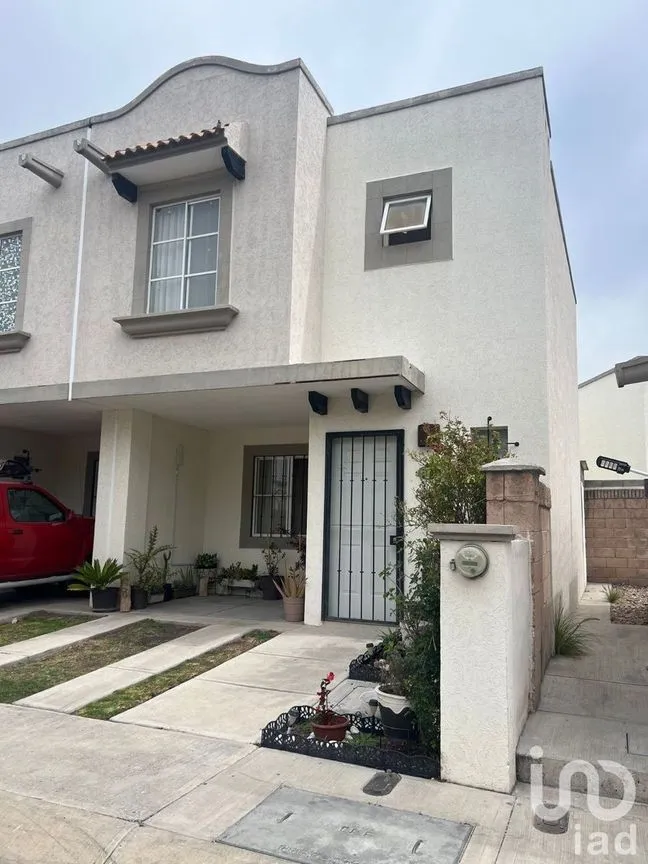 Casa en Venta en Puerta Verona, Querétaro, Querétaro | NEX-232450 | iad México | Foto 2 de 17