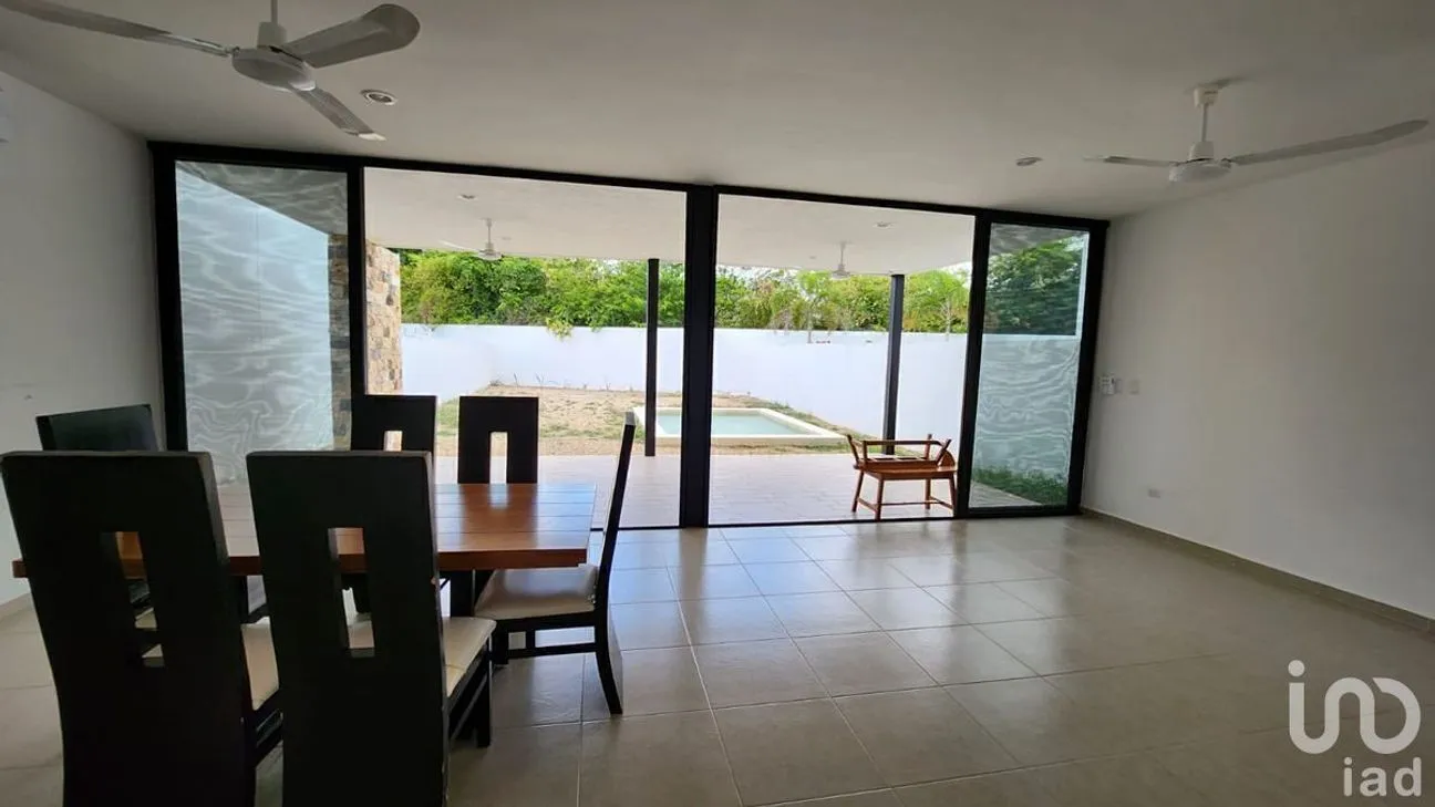 Casa en Venta en Conkal, Conkal, Yucatán | NEX-232471 | iad México | Foto 2 de 18