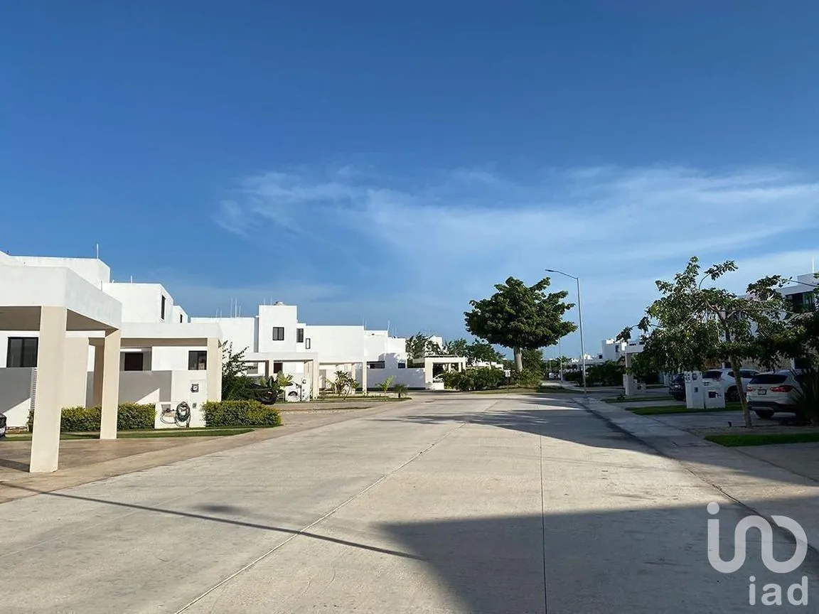 Casa en Venta en Conkal, Conkal, Yucatán | NEX-232471 | iad México | Foto 1 de 18