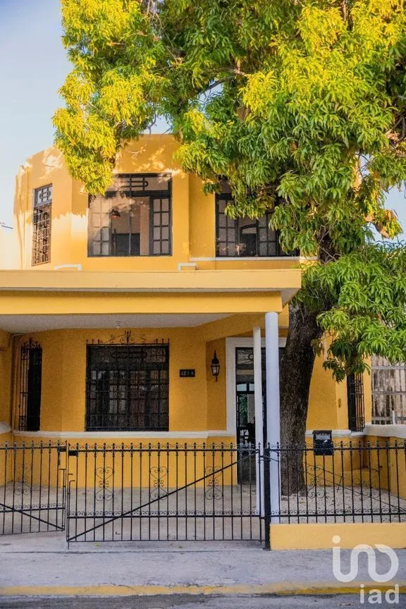 Casa en Venta en Mérida Centro, Mérida, Yucatán | NEX-232472 | iad México | Foto 2 de 38