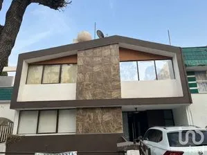 NEX-232480 - Casa en Venta, con 3 recamaras, con 3 baños, con 195 m2 de construcción en Fuentes del Sol, CP 52998, Estado De México.