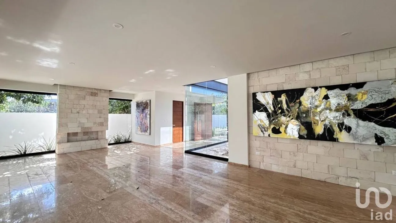 Casa en Venta en Yucatán Country Club, Mérida, Yucatán | NEX-232495 | iad México | Foto 2 de 15