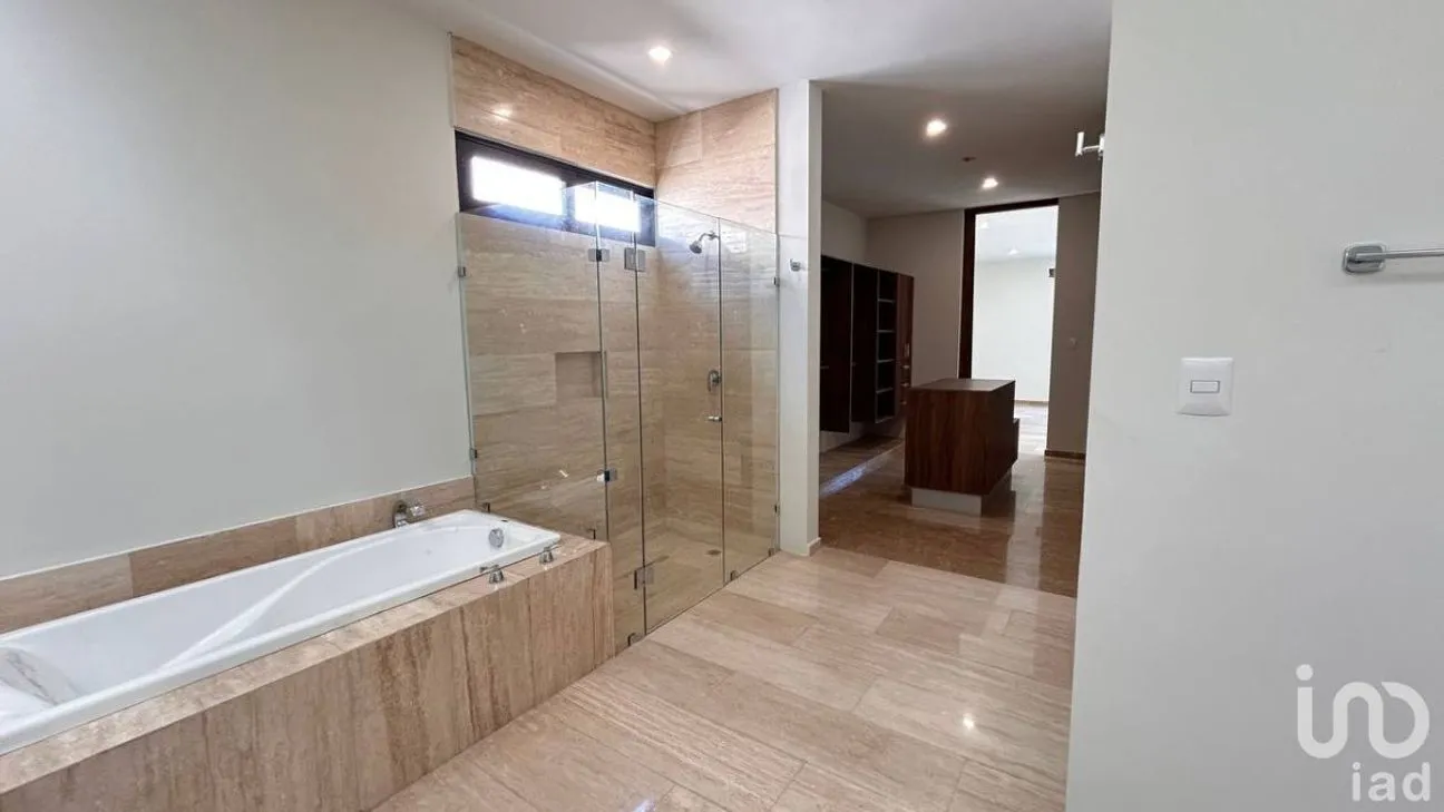 Casa en Venta en Yucatán Country Club, Mérida, Yucatán | NEX-232495 | iad México | Foto 4 de 15