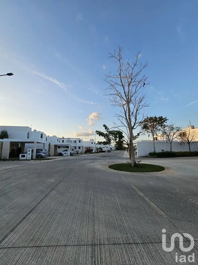 Casa en Venta en Conkal, Conkal, Yucatán | NEX-232498 | iad México | Foto 1 de 12