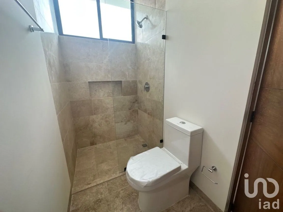 Casa en Venta en Temozon Norte, Mérida, Yucatán | NEX-232502 | iad México | Foto 3 de 27
