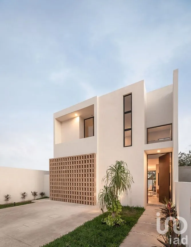Casa en Venta en Bellavista, Mérida, Yucatán | NEX-232523 | iad México | Foto 2 de 16