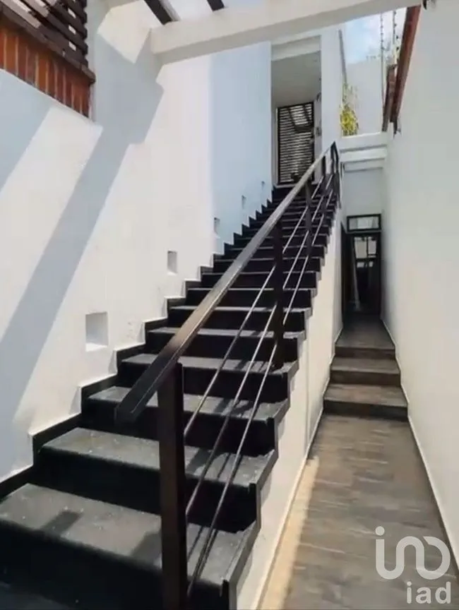Casa en Venta en Lomas de Valle Dorado, Tlalnepantla de Baz, Estado De México | NEX-232528 | iad México | Foto 4 de 13