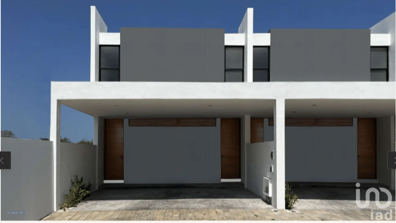 Casa en Venta en Residencial Xcanatún, Mérida, Yucatán | NEX-232532 | iad México | Foto 1 de 8