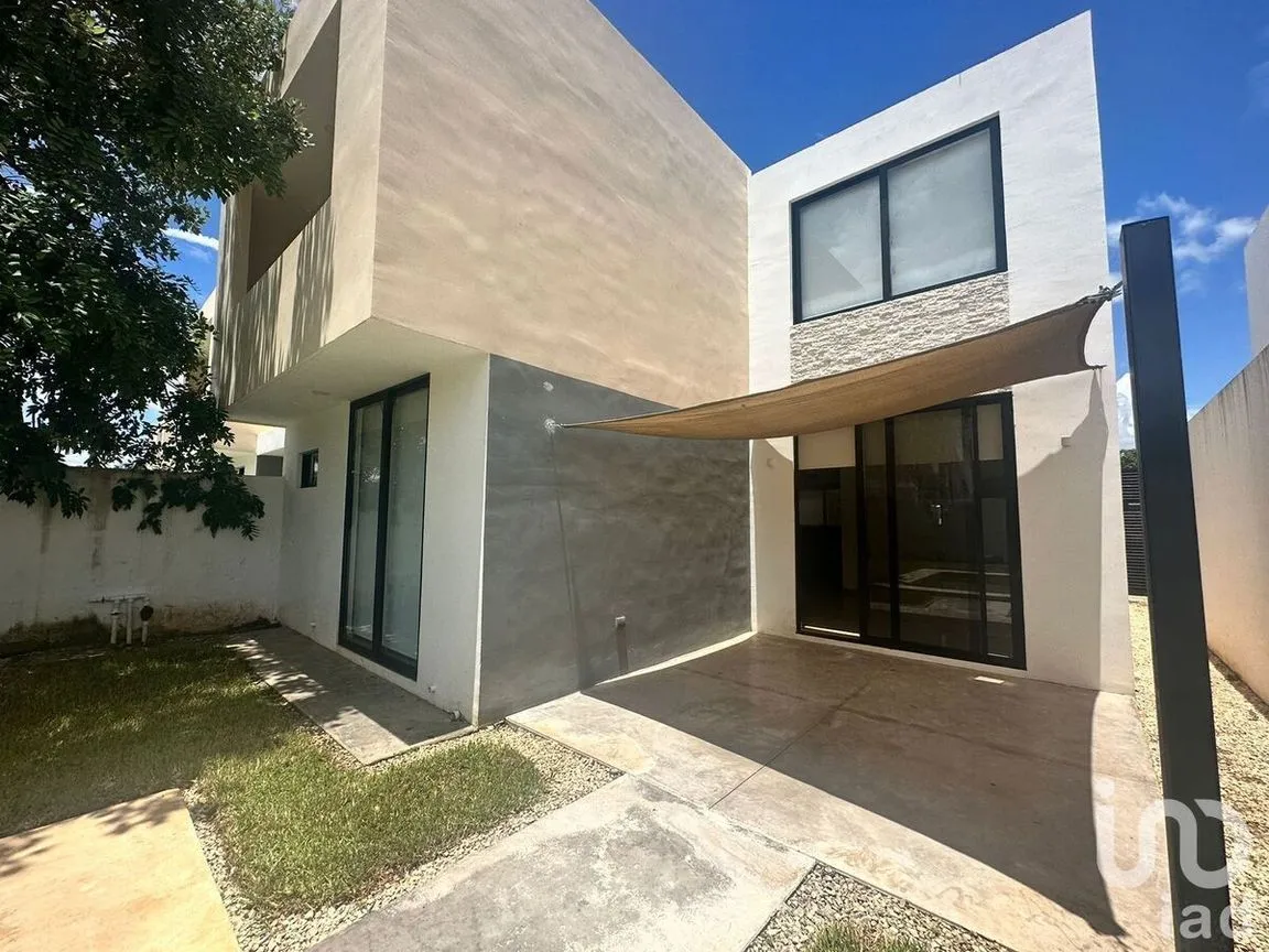Casa en Renta en Conkal, Conkal, Yucatán | NEX-232539 | iad México | Foto 2 de 32