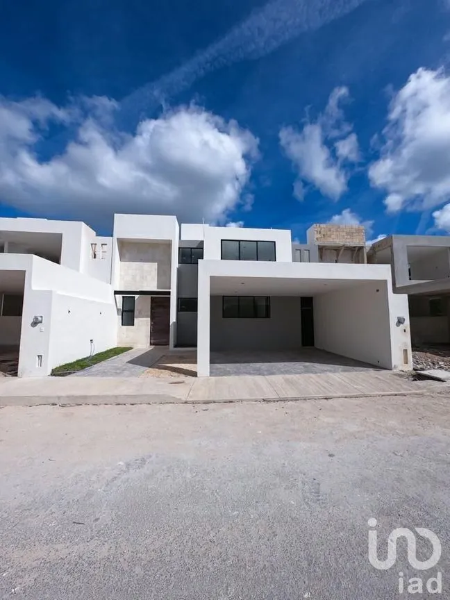 Casa en Venta en Praderas del Mayab, Conkal, Yucatán | NEX-268225 | iad México | Foto 2 de 13