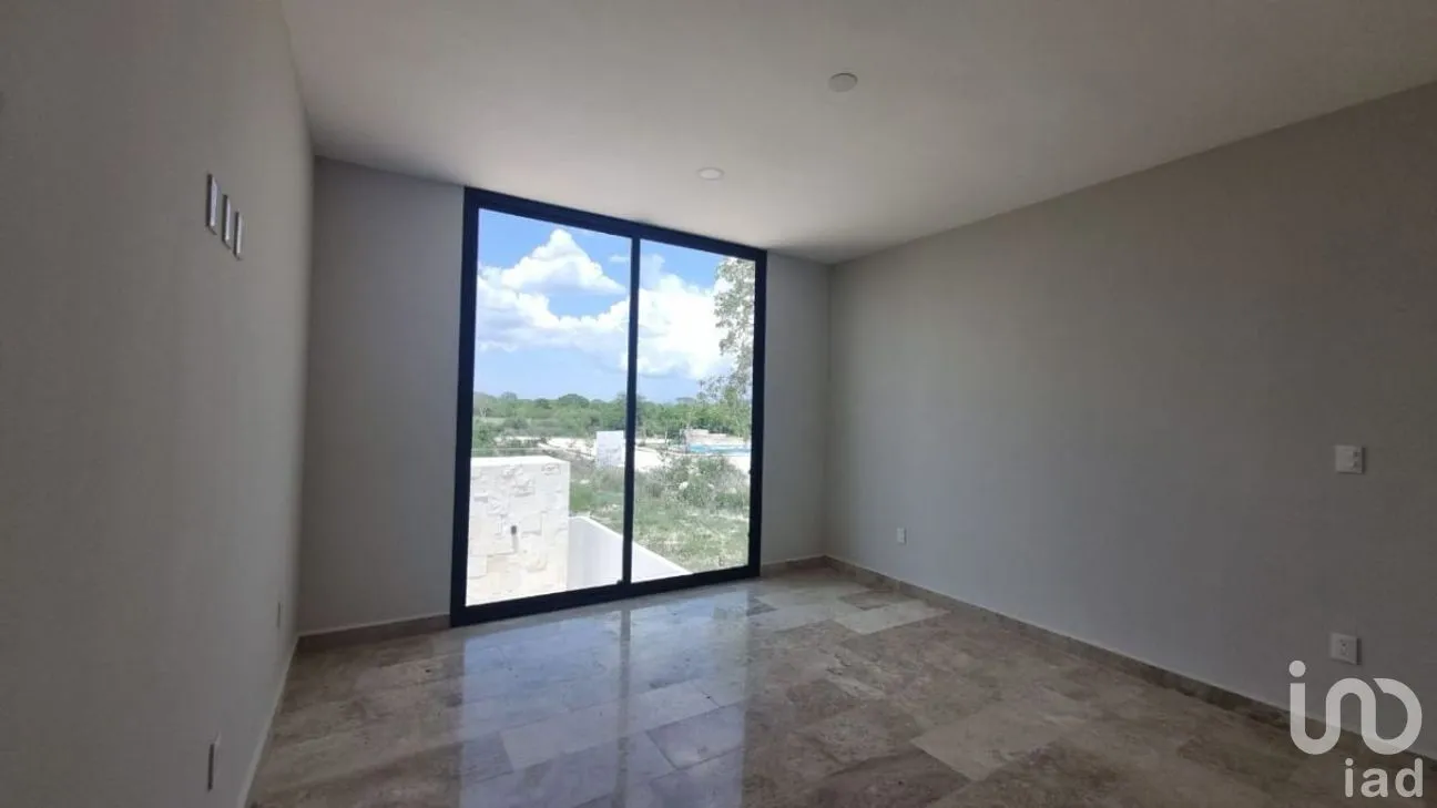 Casa en Venta en Tixcuytún, Mérida, Yucatán | NEX-268240 | iad México | Foto 2 de 45
