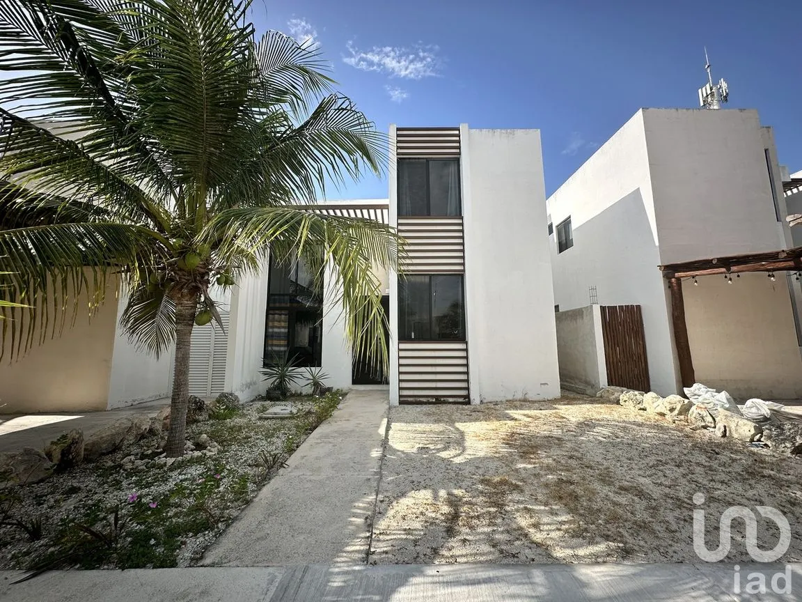 Casa en Venta en Chelem, Progreso, Yucatán | NEX-268405 | iad México | Foto 1 de 28
