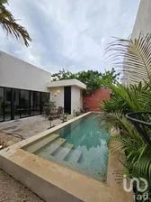 NEX-268872 - Casa en Venta, con 2 recamaras, con 2 baños, con 297 m2 de construcción en Mérida, CP 97203, Yucatán.