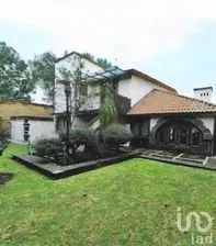 NEX-273636 - Casa en Renta, con 3 recamaras, con 2 baños, con 521 m2 de construcción en Club de Golf Hacienda, CP 52959, Estado de México.