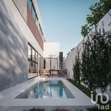 NEX-275399 - Casa en Venta, con 3 recamaras, con 3 baños, con 190 m2 de construcción.
