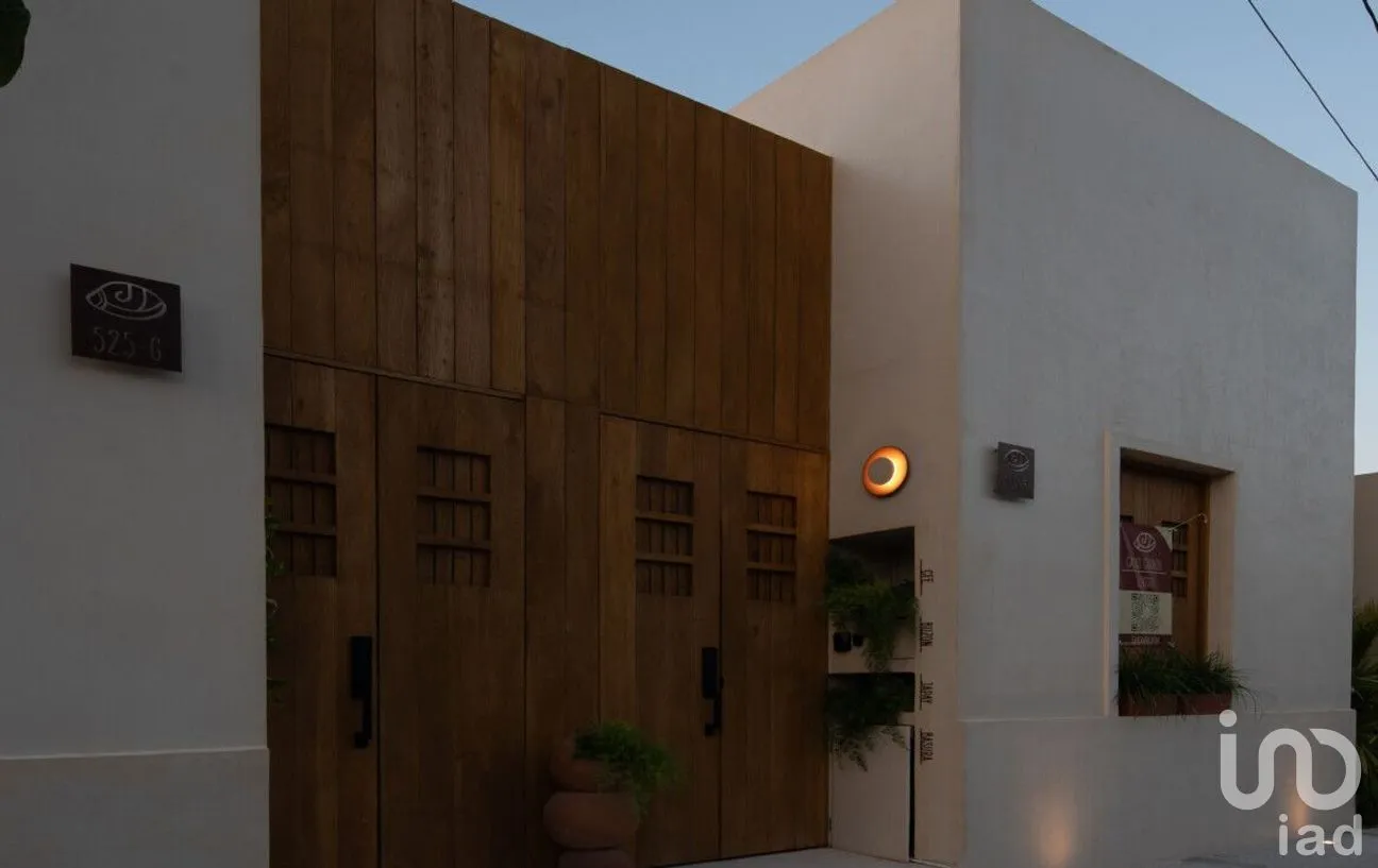 Casa en Venta en Mérida Centro, Mérida, Yucatán | NEX-276896 | iad México | Foto 1 de 16