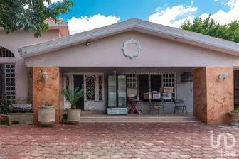 NEX-277789 - Casa en Venta, con 3 recamaras, con 3 baños, con 686.05 m2 de construcción en Centro Umán, CP 97390, Yucatán.