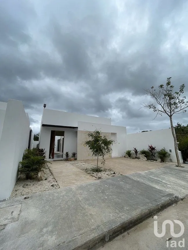 Casa en Venta en Conkal, Conkal, Yucatán | NEX-283192 | iad México | Foto 1 de 27