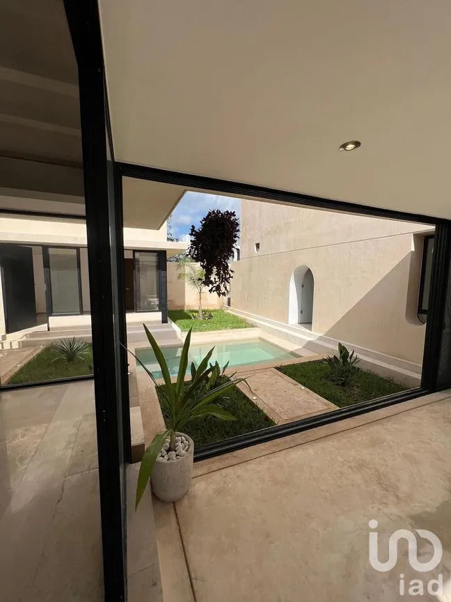 Casa en Venta en Xcanatún, Mérida, Yucatán | NEX-284133 | iad México | Foto 5 de 9