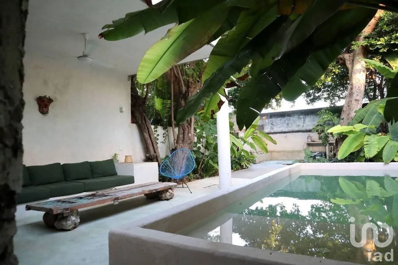 Casa en Venta en Mérida Centro, Mérida, Yucatán | NEX-284173 | iad México | Foto 1 de 16