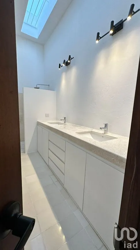 Casa en Venta en Mérida Centro, Mérida, Yucatán | NEX-284182 | iad México | Foto 2 de 46
