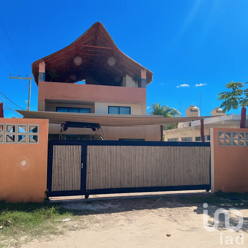Casa en Venta en Chuburna Puerto, Progreso, Yucatán | NEX-284474 | iad México | Foto 2 de 28