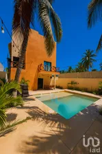 NEX-284474 - Casa en Venta, con 7 recamaras, con 4 baños, con 321.59 m2 de construcción en Chuburna Puerto, CP 97336, Yucatán.