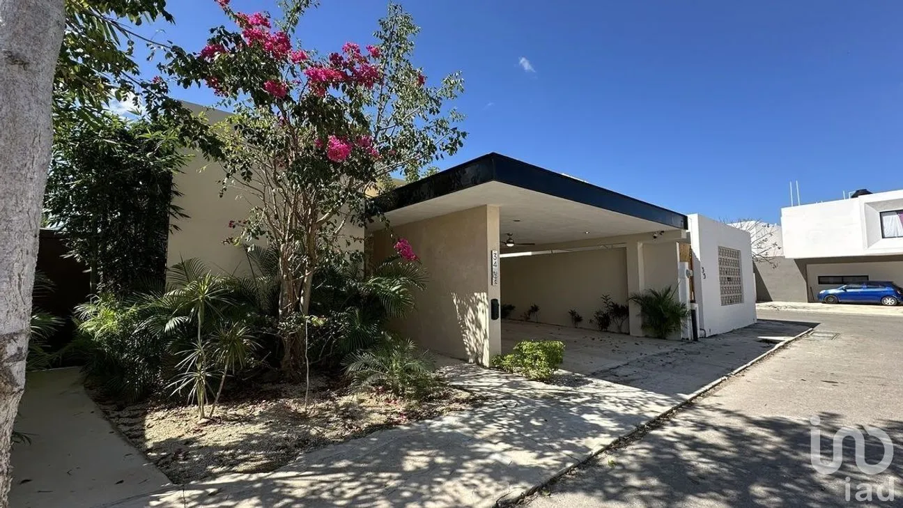 Casa en Venta en Conkal, Conkal, Yucatán | NEX-287868 | iad México | Foto 2 de 46