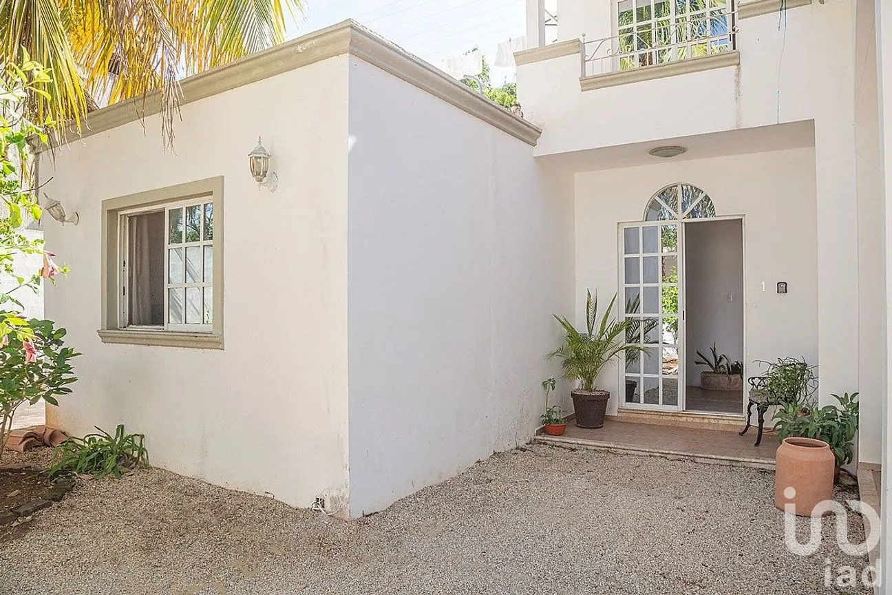 Casa en Venta en San Pedro Uxmal, Mérida, Yucatán | NEX-290295 | iad México | Foto 1 de 24