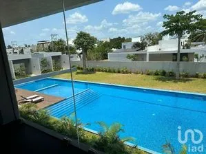 NEX-293836 - Departamento en Venta, con 2 recamaras, con 2 baños, con 127 m2 de construcción en Montebello, CP 97113, Yucatán.