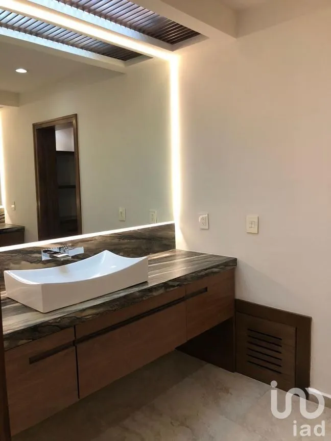 Casa en Venta en Colomos Providencia, Guadalajara, Jalisco | NEX-277874 | iad México | Foto 17 de 23