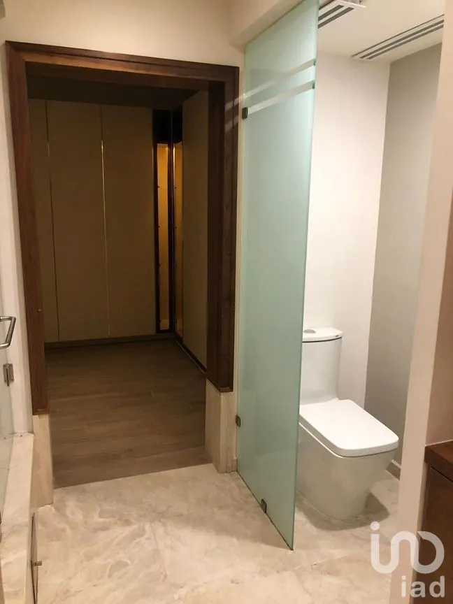 Casa en Venta en Colomos Providencia, Guadalajara, Jalisco | NEX-277874 | iad México | Foto 18 de 23
