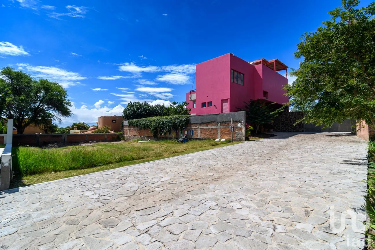 Terreno en Venta en Ajijic Centro, Chapala, Jalisco | NEX-277879 | iad México | Foto 4 de 25