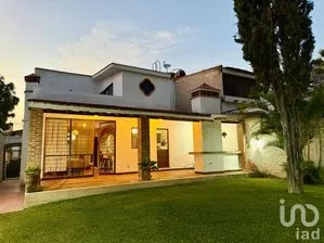 NEX-277887 - Casa en Renta, con 3 recamaras, con 3 baños, con 204 m2 de construcción en Ajijic Centro, CP 45920, Jalisco.