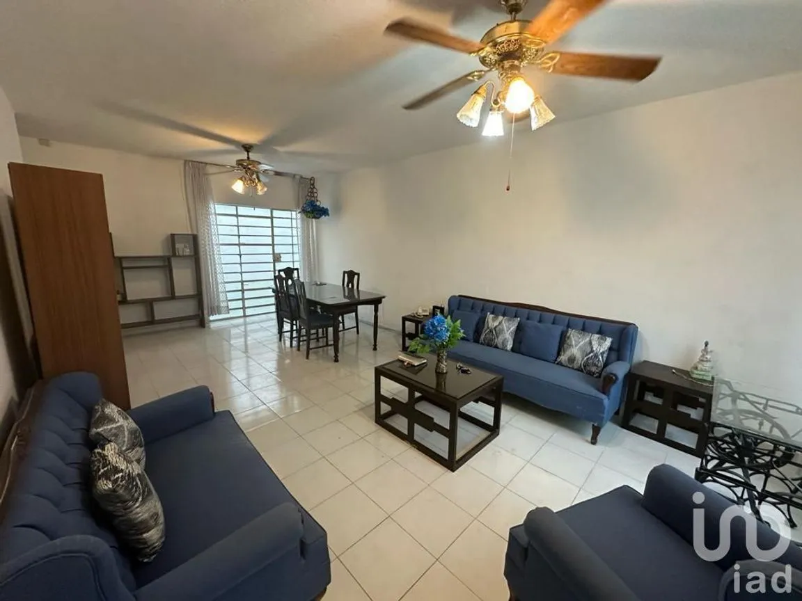 Casa en Venta en Miguel Alemán, Mérida, Yucatán | NEX-227955 | iad México | Foto 2 de 27