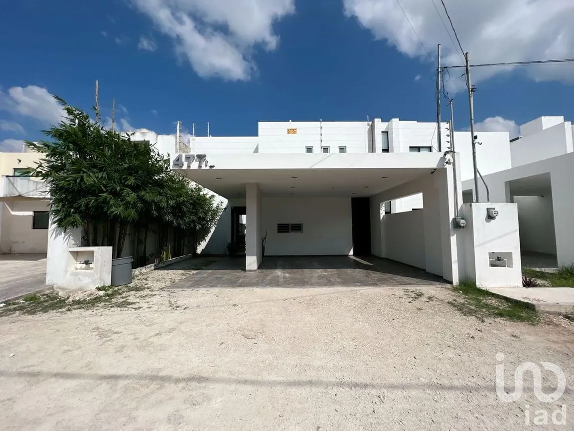 Casa en Renta en Nuevo Yucatán, Mérida, Yucatán | NEX-229054 | iad México | Foto 1 de 35